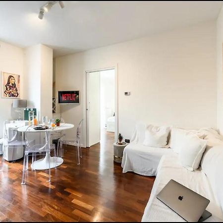 Casa Albertina Grazioso Appartamento Vicino Alla Stazione Monza Eksteriør billede