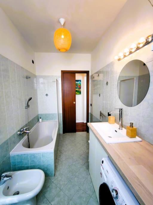 Casa Albertina Grazioso Appartamento Vicino Alla Stazione Monza Eksteriør billede